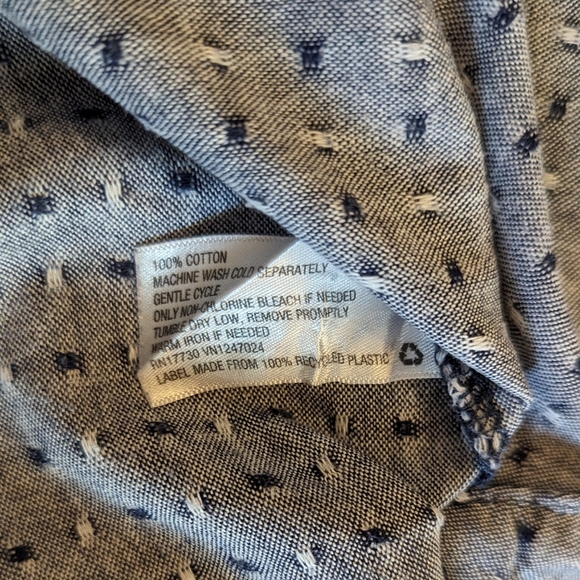 Goodfellow & Co- Chambray Shirt - White/Blue Stitch Pattern - Men's XL - Picture 3 of 4